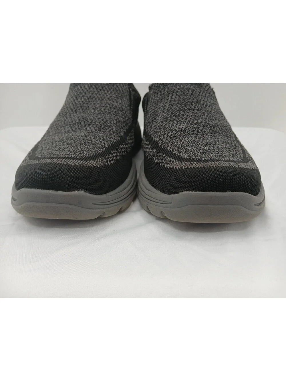 Skechers Air Cooled Arch Fit Shoes Mens 9.5 Gray Black Slip-on Loafers  Casual